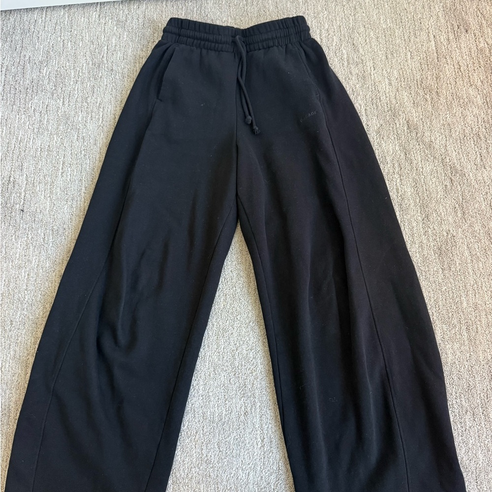 Garage Barrel Leg Sweatpants